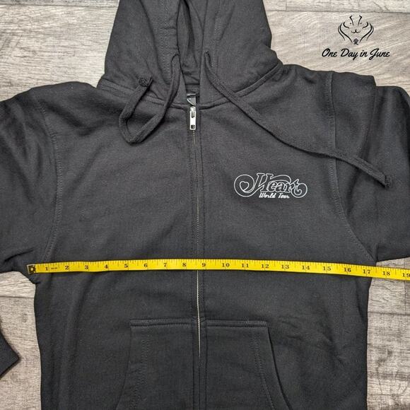 Tultex 2016 Heart World Tour Hoodie Size XS - Picture 3 of 5